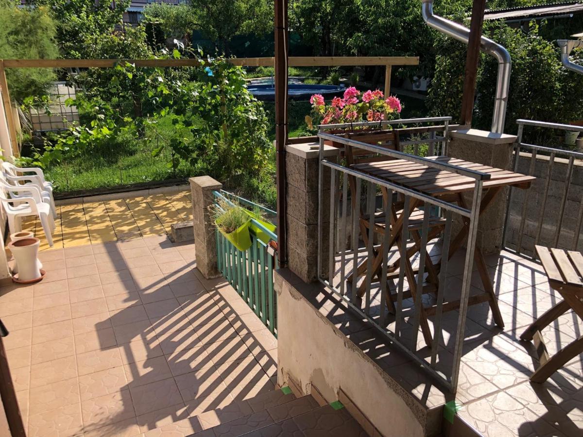 Ubytovani U Jerabku - Parkovani Zdarma Mikulov Extérieur photo